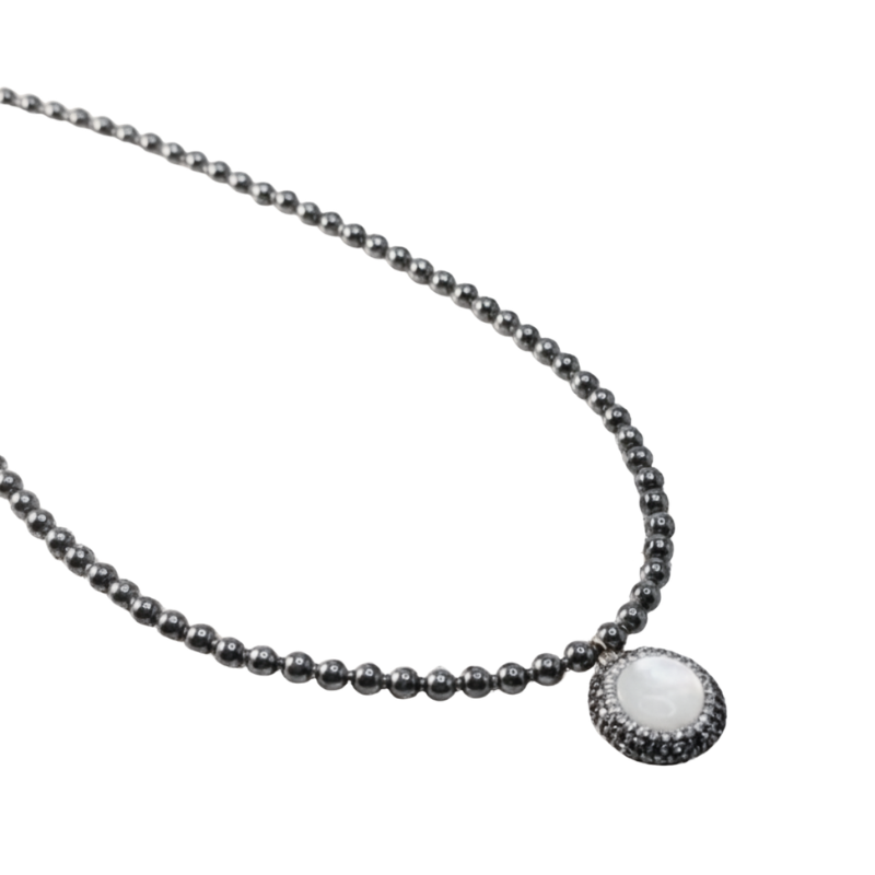 Hematite choker with mother of pearl pendant